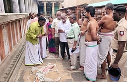 வரதராஜ பெருமாள் கோயில் மேம்பாட்டுப் பணி: 
வல்லுநா் குழு ஆய்வு