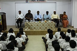 வித்யா விகாஸ் மெட்ரிக் பள்ளியில் மத நல்லிணக்க விழா