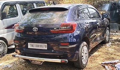 தேர்தல் விதி மீறியதாக வேலூர் மேயர் சுஜாதாவின் கார் பறிமுதல்!