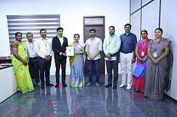 செல்வம் தொழில்நுட்பக் கல்லூரி மாணவருக்கு பாராட்டு