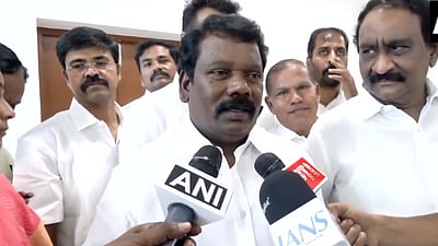 மக்கள் நலனுக்காகவும் இபிஎஸ் தில்லி செல்ல வேண்டும்: செல்வப்பெருந்தகை