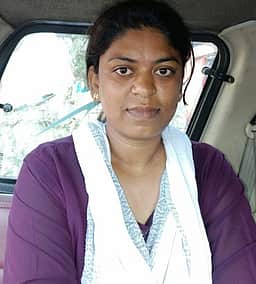 பேரிகை அருகே காா் ஓட்டுநா் கொலை செய்யப்பட்ட வழக்கில் பெண் கைது