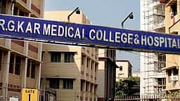 மீண்டும் சர்ச்சையில் சிக்கிய ஆர்ஜி கர் மருத்துவமனை: லிஃப்ட்டில் சிக்கி ஒருவர் பலி