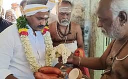 அவிநாசி கோயிலில் மத்திய இணை அமைச்சா் எல்.முருகன் சுவாமி தரிசனம்