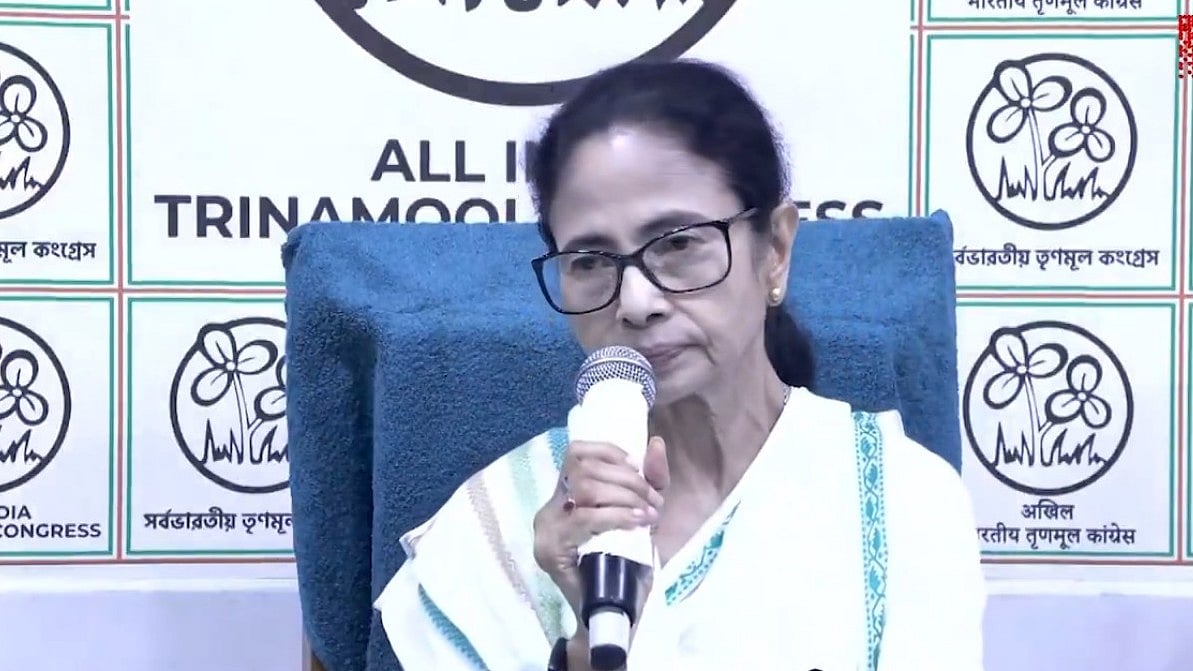 பெண்கள், இளைஞர்களுக்கு மாதம் ரூ. 1,500! திரிணமூல் காங்கிரஸ் 10 தேர்தல் வாக்குறுதிகள்!