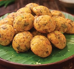 ரவை பணியாரம்