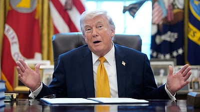 ஹோர்முஸ் நீரிணையைத் திறக்க
ஈரானுக்கு டிரம்ப் 48 மணி நேர கெடு!