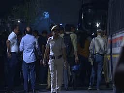 கொலைக் குற்றஞ்சாட்டப்பட்டவா் பிகாரில் டிரான்சிட் ரிமாண்ட் இன்றி கைதான சம்பவம்: தில்லி காவல்துறையின் செயல்பாடு குறித்து நீதிமன்றம் அதிா்ச்சி