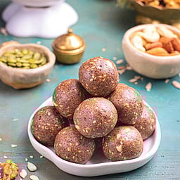 சிறுதானிய உருண்டை 