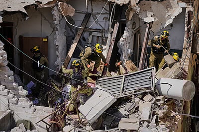 துருப்புச் சீட்டு ஈரான் கையில்...