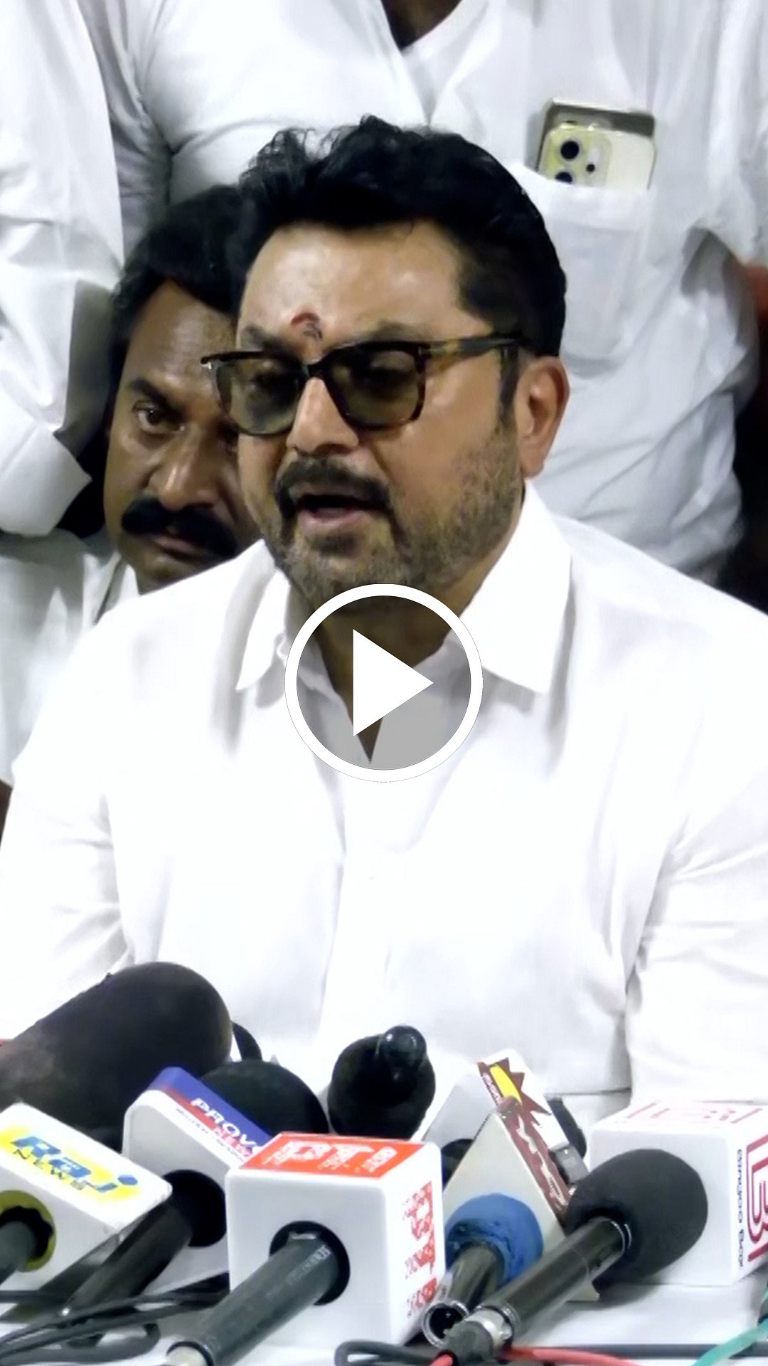 ”திருச்சி மேடையில் என் Photo இல்லாதது ஆதங்கத்தை ஏற்படுத்தியது!” சரத்குமார் பேட்டி