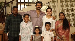 சிறுமியின் வருத்தம்... விருந்து வைத்த விஜய் தேவரகொண்டா - ரஷ்மிகா!