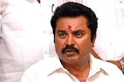 விஜய்க்கு தலைமைப் பண்பு இல்லை! சரத்குமார் சிறப்பு நேர்காணல்!