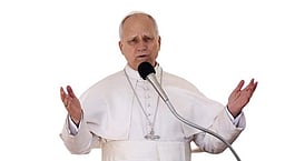 ராணுவ மோதல்களில் வான்வழித் தாக்குதல்களுக்குத் தடை: போப் வலியுறுத்தல்