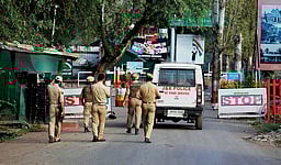 பஹல்காமில் வெளிநாட்டுப் பயணிகளின் தகவல்களை வழங்காத ஹோட்டல் மீது  வழக்குப்பதிவு!