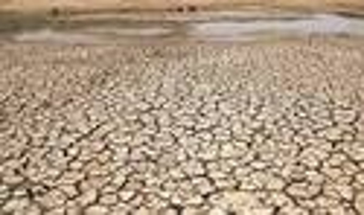 பஞ்சப்பட்டி ஏரி மீது வேட்பாளா் ‘பாா்வை’ விழுமா?