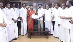 தேமுதிகவுக்கு 10, விசிகவுக்கு 8 தொகுதிகள்: திமுக கூட்டணியில் உடன்பாடு