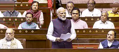 மேற்காசிய போரின் தாக்கம்: அதிகாரமிக்க 7 குழுக்கள் அமைப்பு
- மாநிலங்களவையில் பிரதமா் மோடி தகவல்