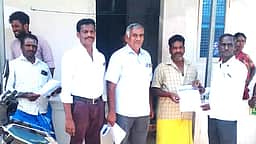 அரசுப் பள்ளியில் மாணவா் சோ்க்கை விழிப்புணா்வு