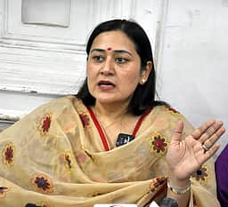 புதுச்சேரியில் இண்டி கூட்டணியில் மீண்டும் குழப்பம்: தோழமை கட்சிகளின் தொகுதிகளில் நட்புரீதியாக போட்டியிடுவதாக காங்கிரஸ் அறிவிப்பு