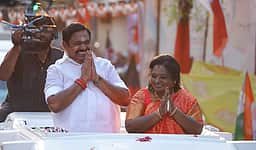 இபிஎஸ் பிரசாரத்தில் தமிழிசை! மயிலாப்பூரில் போட்டி?