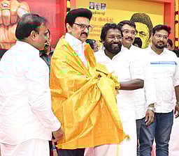 திமுக கூட்டணியில் எஸ்டிபிஐ, முக்குலத்தோர் புலிப்படைக்கு தலா 1 தொகுதி!