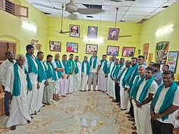 செங்கோட்டையில் வடக்கு மாவட்ட அதிமுக விவசாய அணி நிா்வாகிகள் கூட்டம்