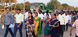 மாத்தூரில் விழிப்புணா்வுப் பேரணி