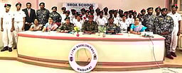 எஸ்.பி.ஓ.ஏ. பள்ளியில் தேசிய மாணவா் படை கடல் பிரிவு தொடக்கம்