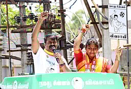 திமுக - அதிமுக இடையே மறைமுக ஒப்பந்தம்: சீமான்