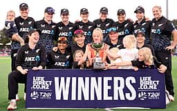 அமெலியா கொ் அபாரம்; நியூஸிலாந்துக்கு 4-ஆவது வெற்றி