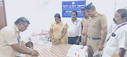 வாகன சோதனையில் ரூ.1 லட்சம் பறிமுதல்