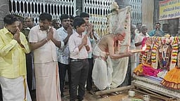 கல்லங்குறிச்சி கலியுக வரதராசப் பெருமாள் கோயில் திருவிழா: கொடியேற்றத்துடன் தொடக்கம்