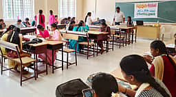 காஞ்சிபுரத்தில் சிறைவாசிகள் எழுதிய புத்தகங்களுக்கு பிழை திருத்தும் முகாம்