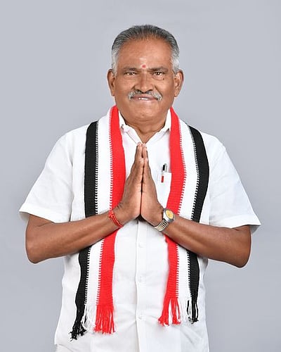 கோவை தெற்கு தொகுதி வேட்பாளா்!