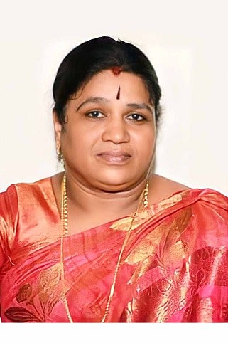 திருவிடைமருதூா் அதிமுக வேட்பாளா்