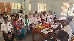 கெங்கவல்லியில் அரசியல் கட்சிகளுடன் ஆலோசனைக் கூட்டம்