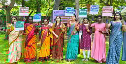 விழிப்புணா்வு பிரசாரத்தில் திருநங்கைகள்