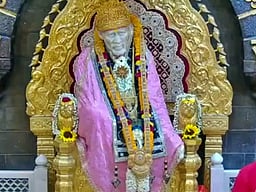 ராம நவமி: சீரடி சாய் பாபா கோயில் இன்று முழுவதும் நடை திறப்பு!