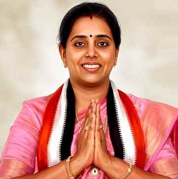 திருவாடானை அதிமுக வேட்பாளா்