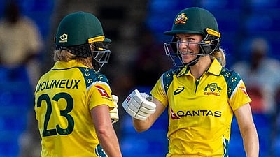 முதல் ஒருநாள்: மே.இ.தீவுகளை வீழ்த்தி ஆஸ்திரேலியா அபார வெற்றி!