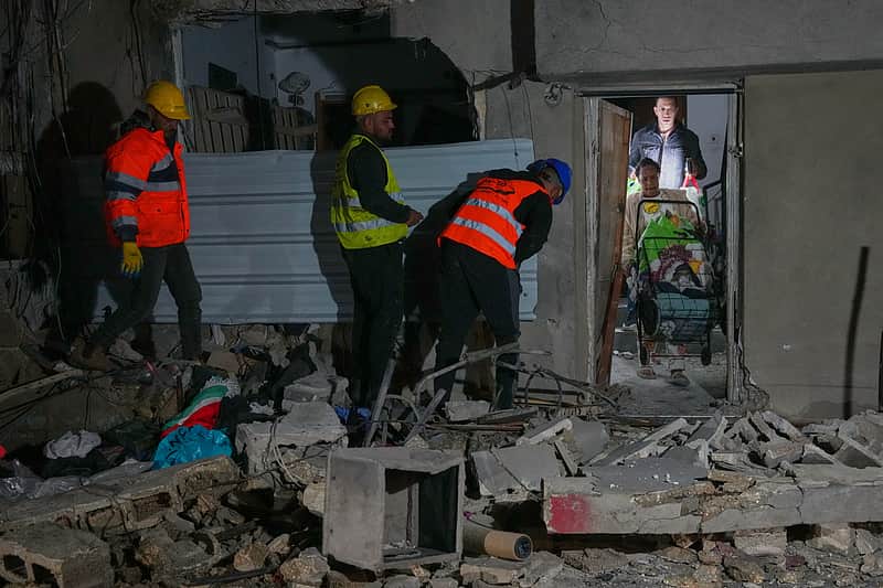 Houthi missile attack on Israel