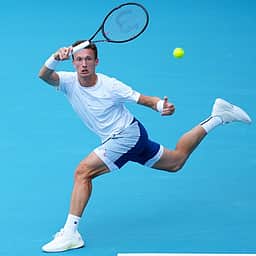 மியாமி ஓபன்: இறுதியில் ஜேக் சின்னா்-லெஹகா மோதல்