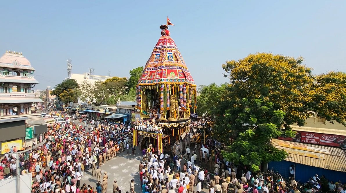 காஞ்சிபுரம் ஏகாம்பரநாதா் கோயிலில் திருத்தேர் உற்சவம் கோலாகலம்!