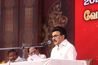 திமுக வேட்பாளர்களில் பட்டம் பெற்றவர்கள் 125 பேர்!  