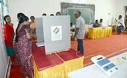 தமிழ்நாடு பேரவைத் தேர்தல் செய்திகள் - நேரலை!