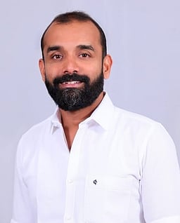 கோபி தொகுதியில் 46 ஆண்டுகளுக்குப் பிறகு அதிமுகவில் புதுமுகம்!