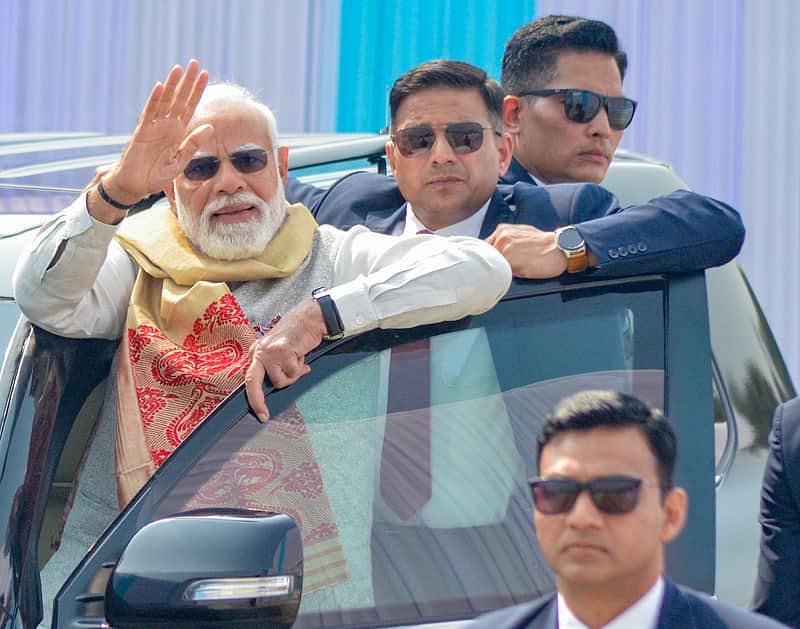 PM modi reached chennai for puducherry election campaign