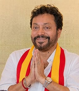 தூத்துக்குடி தவெக வேட்பாளா்