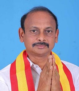 பரமத்திவேலூா் தொகுதி தவெக வேட்பாளா்